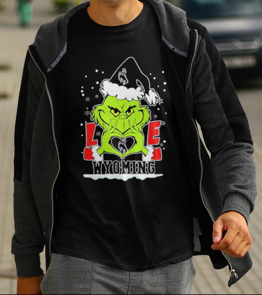The Grinch Love Wyoming Cowboys Christmas T-Shirt