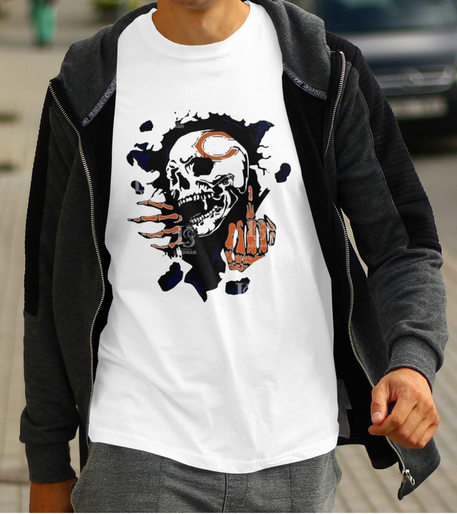 Chicago Bears Skull Middle Finger Logo T-Shirt