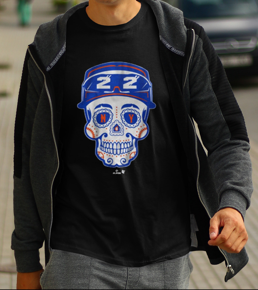Juan Soto NY Mets Sugar Skull MLB Baseball 2025 Queens T-Shirt