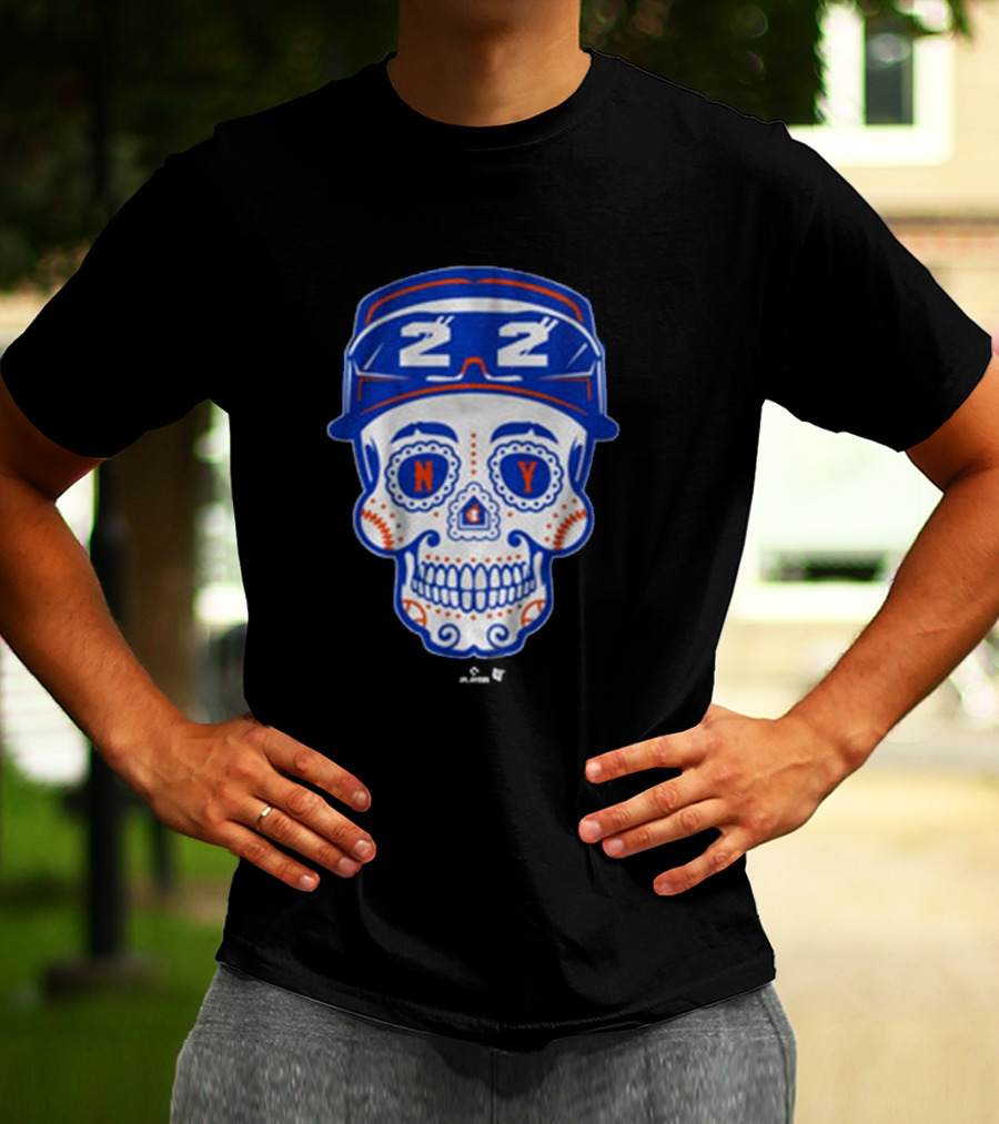 Juan Soto NY Mets Sugar Skull MLB Baseball 2025 Queens T-Shirt