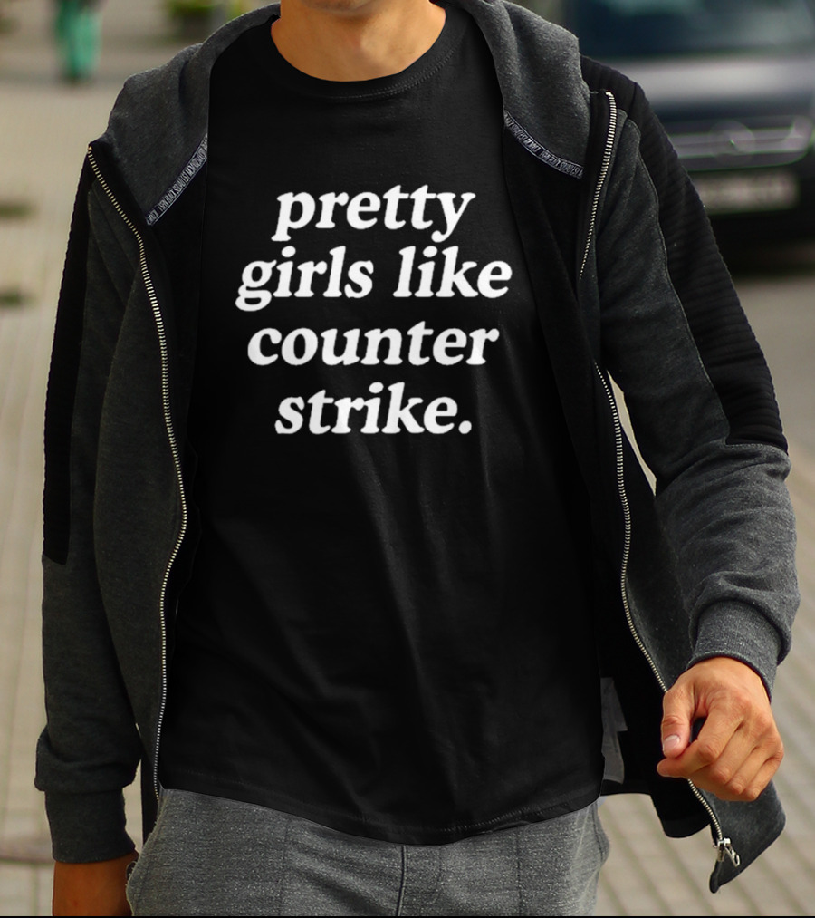 Pretty Girls Love Counter Strike Gaming T-Shirt
