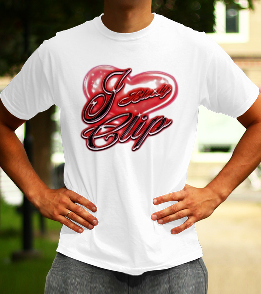 I Love Bloody Clip Heart Airbrush Imnotclip T-Shirt