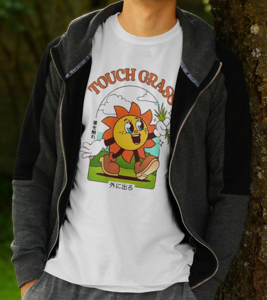 Touch Grass Retro Sun Character Outdoors Japanese Text T-Shirt