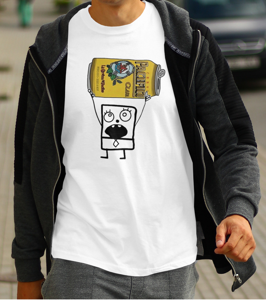 Doodlebob Holding Pacifico Clara La Cerveza Del Pacifico Beer Can T-Shirt
