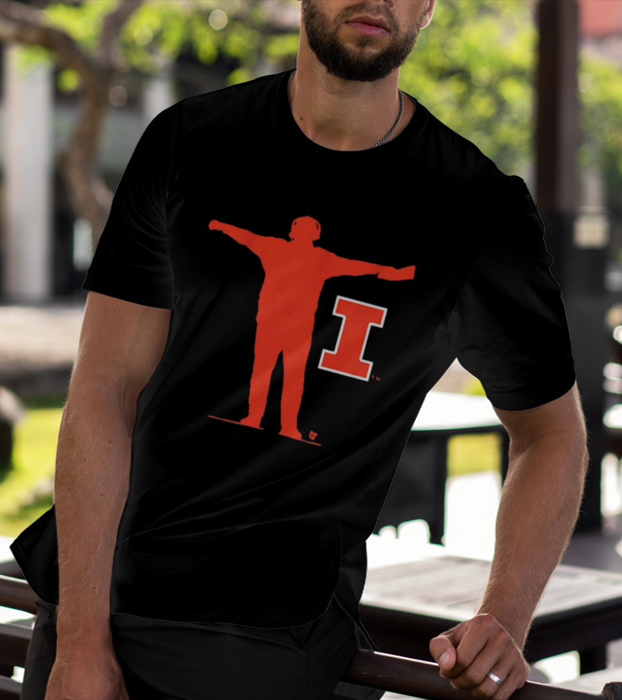 Illinois Fighting Illini Football Coach Silhouette And Iconic I T-Shirt