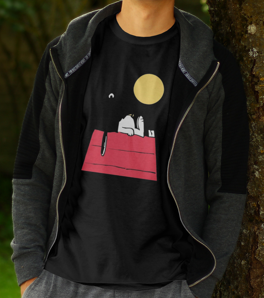 Snoopy Solar Eclipse Peanuts Doghouse Moon Charlie Brown T-Shirt