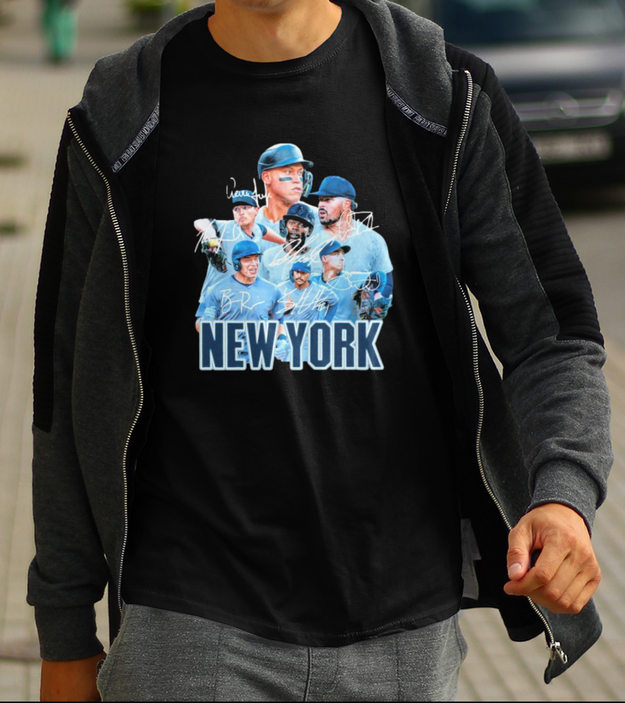 New York Yankees MLB Players Series Signatures Team Portrait T-Shirt