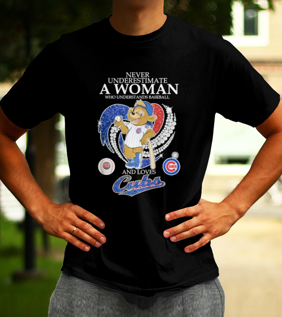 Never Underestimate A Woman Who Understands Baseball And Loves Cubs Chicago Mascot Clark Diamond Heart T-Shirt