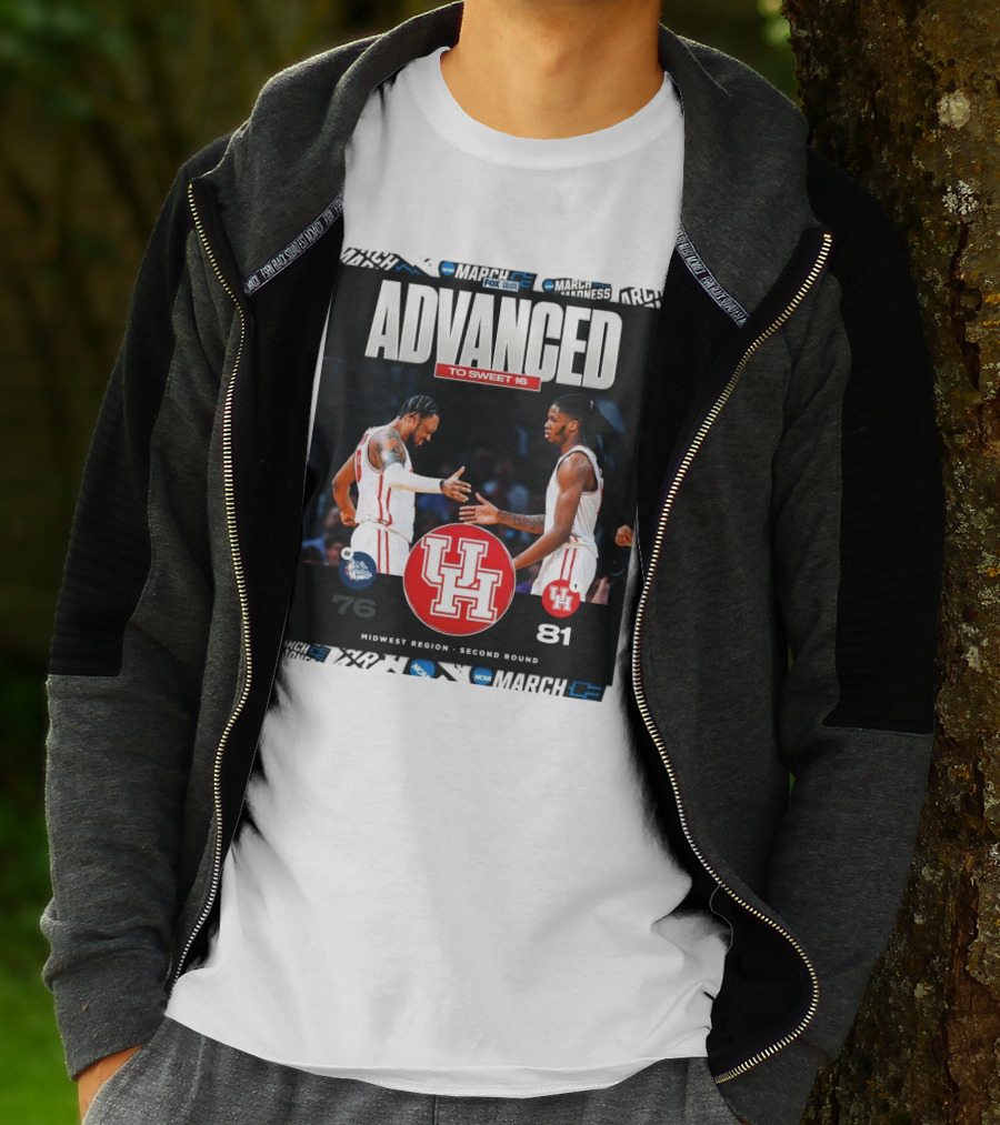 Advanced To Sweet 16 Houston Cougars 81 Gonzaga Bulldogs 76 Midwest Region Second Round T-Shirt