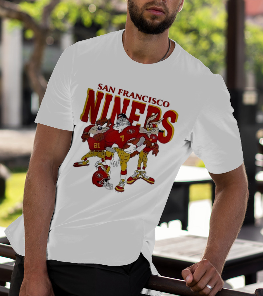 San Francisco 49ers Looney Tunes Cartoon Characters In Team Uniforms T-Shirt