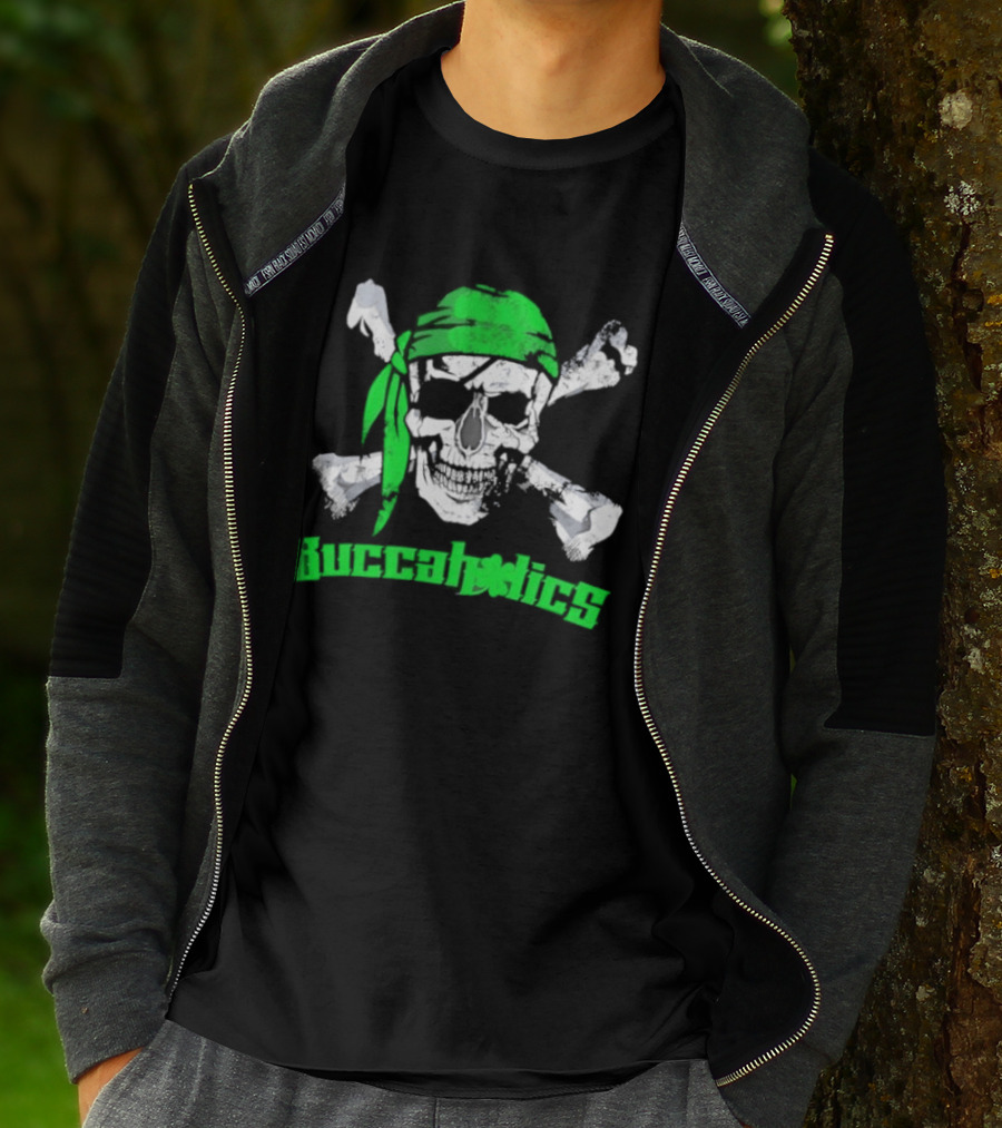 Buccaholics Green Pirate Skull Crossbones Bandana T-Shirt