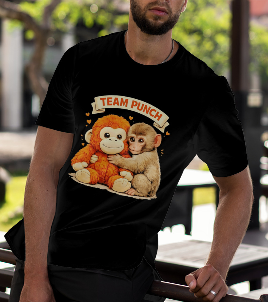 Team Punch Cute Baby Monkey Hugging Orange Plush Toy Charming Japanese Style Hearts T-Shirt