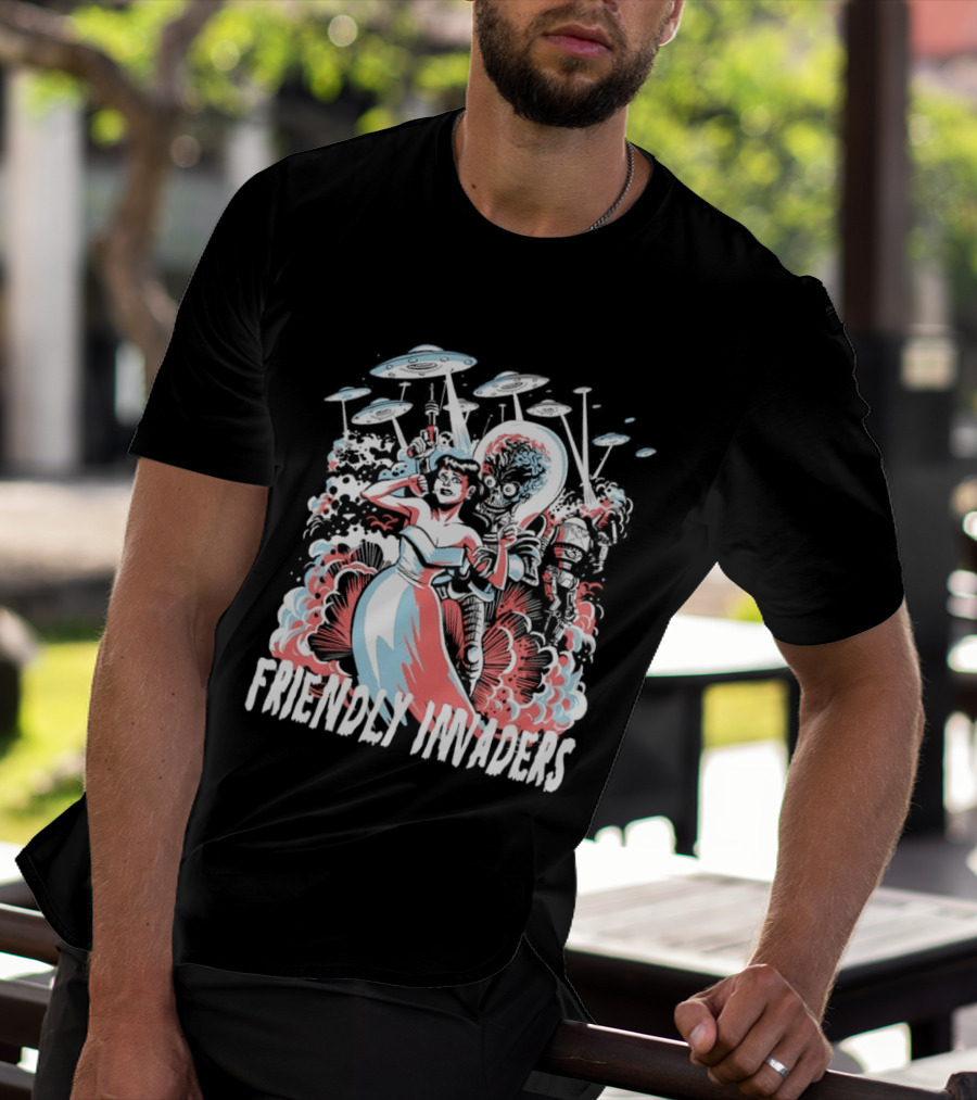 Friendly Invaders Retro UFO Invasion Art With Vintage Sci Fi T-Shirt