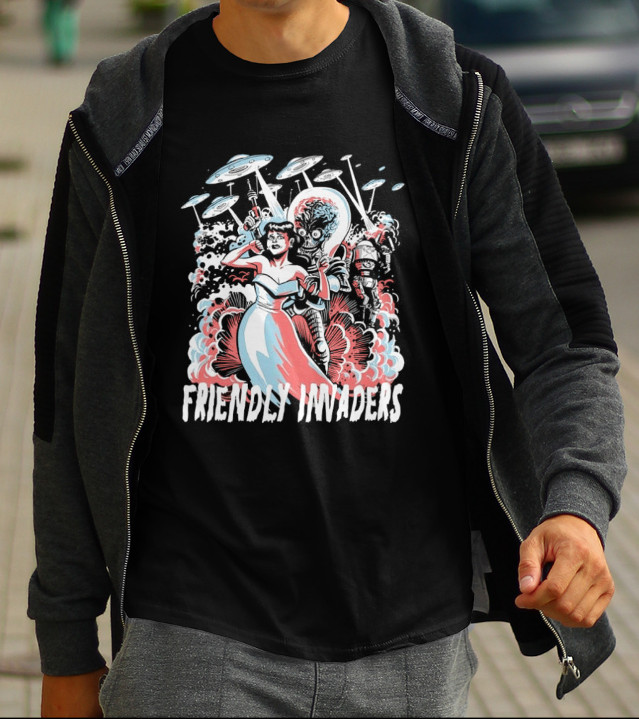 Friendly Invaders Retro UFO Invasion Art With Vintage Sci Fi T-Shirt