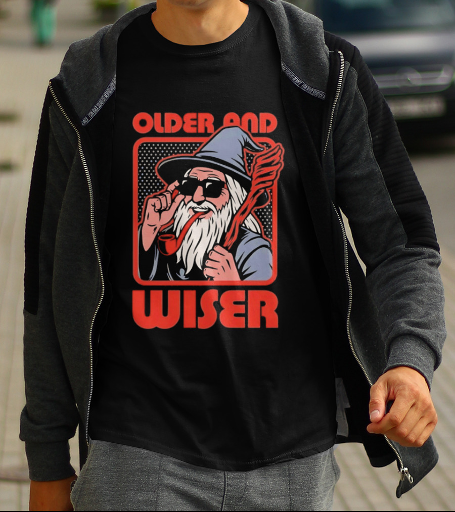 Older And Wiser Gandalf Smoking Pipe And Staff T-Shirt