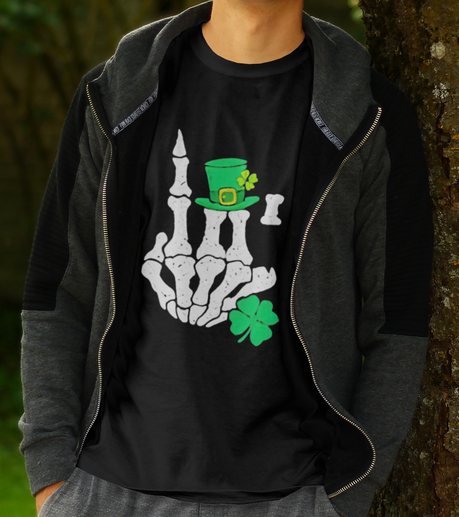 Skeleton Hand With Leprechaun Hat And Shamrock St Patricks Day T-Shirt