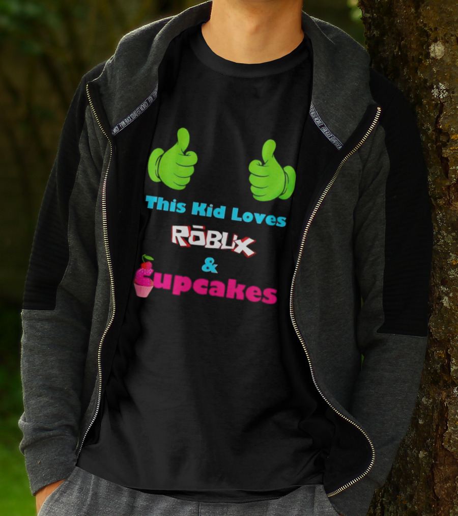 This Kid Loves RBLX Robux And Cupcakes Thumbs Up T-Shirt
