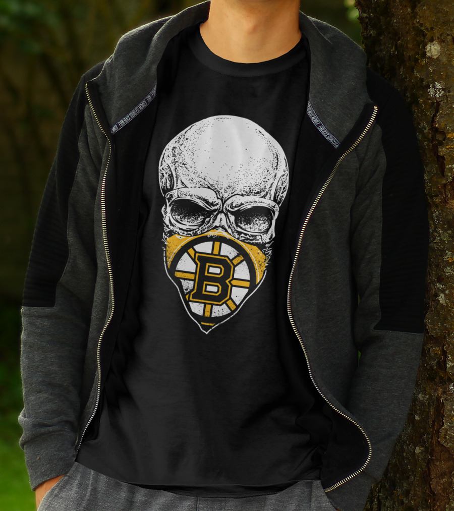Boston Bruins Skull Mask Hockey T-Shirt