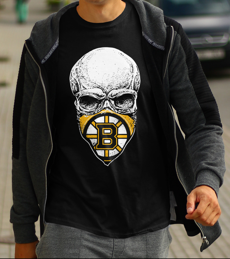 Boston Bruins Skull Mask Hockey T-Shirt