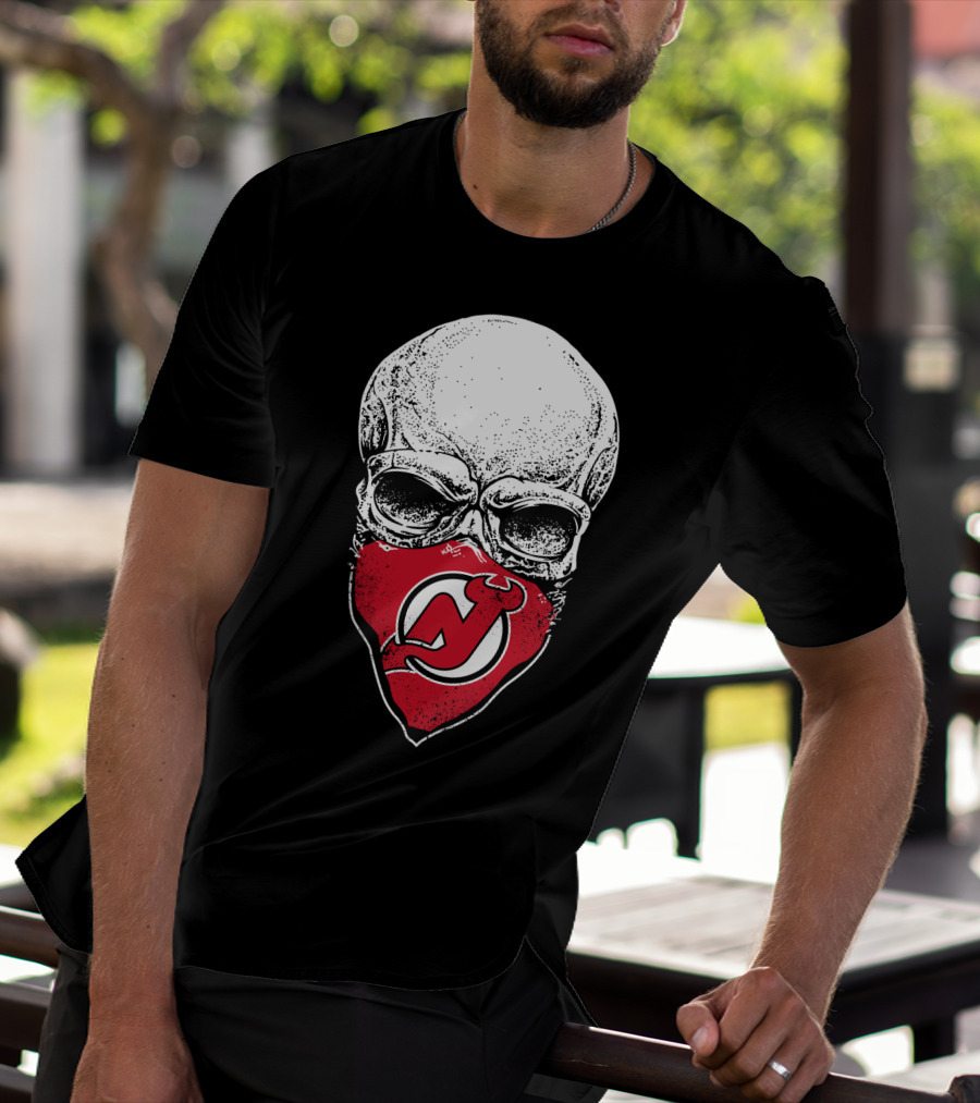 New Jersey Devils Skull Bandana T-Shirt