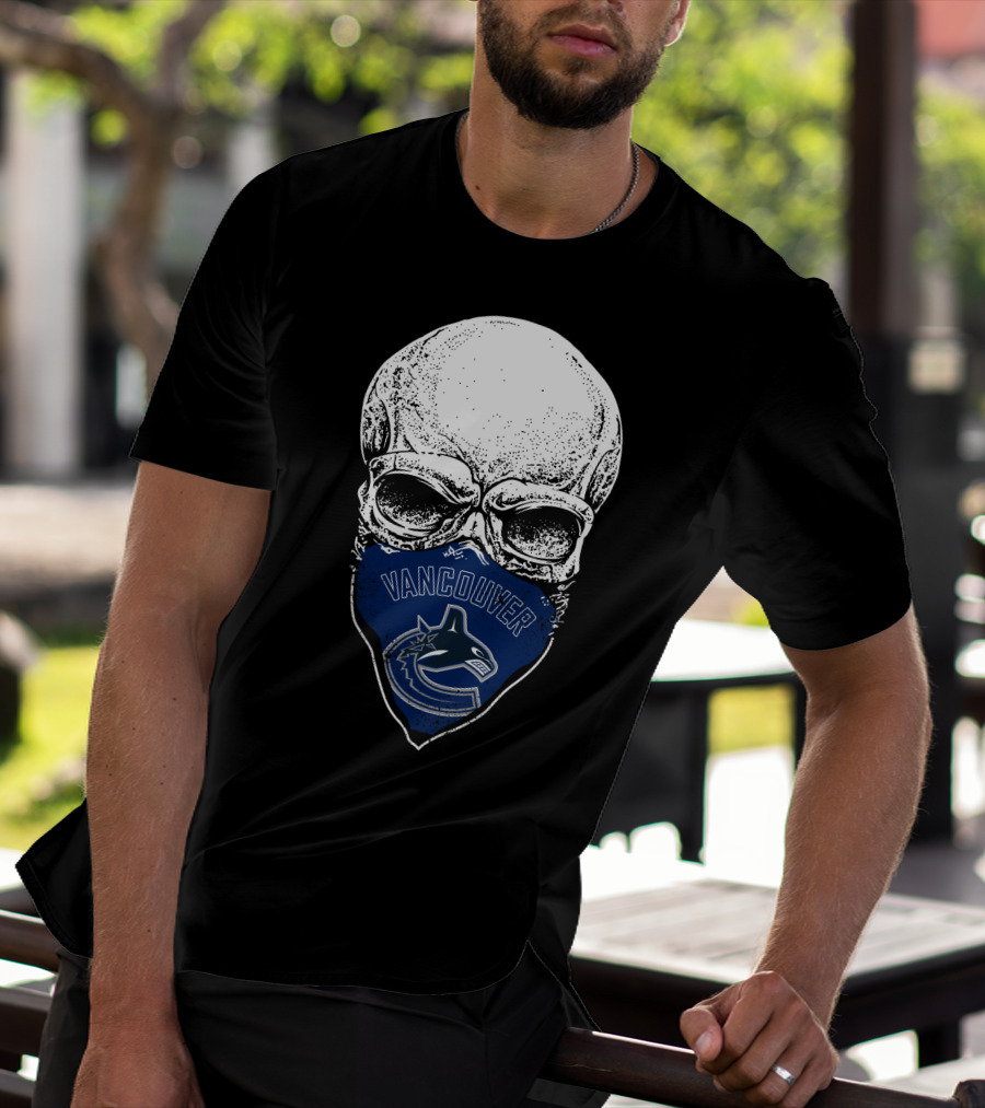 Vancouver Canucks Skull Hockey Team Fan Mask T-Shirt