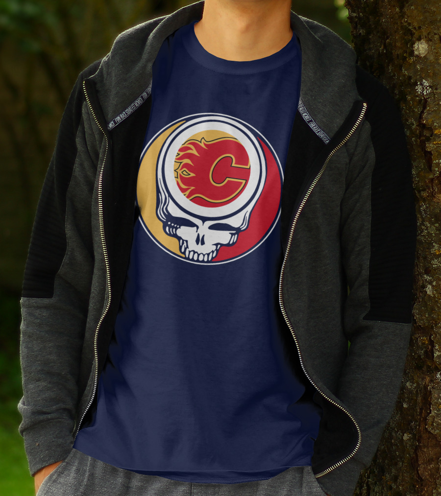 Calgary Flames Grateful Dead Skull Logo Fan Merchandise T-Shirt