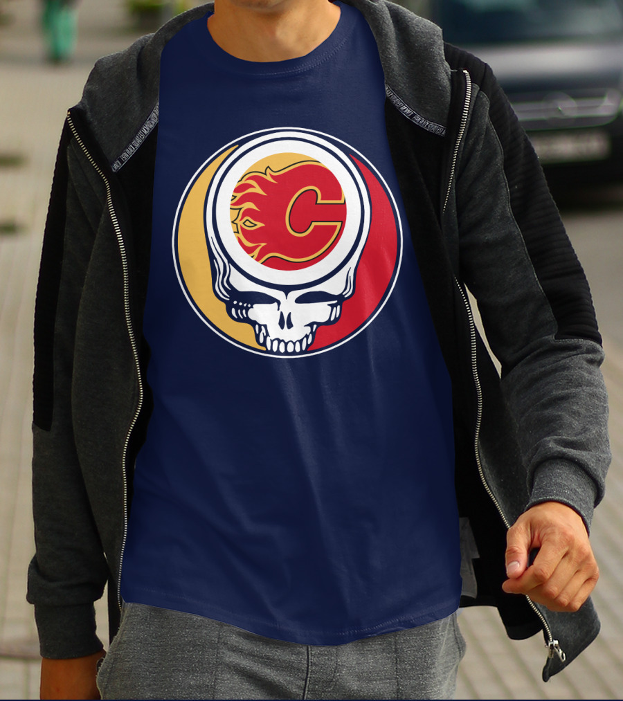 Calgary Flames Grateful Dead Skull Logo Fan Merchandise T-Shirt