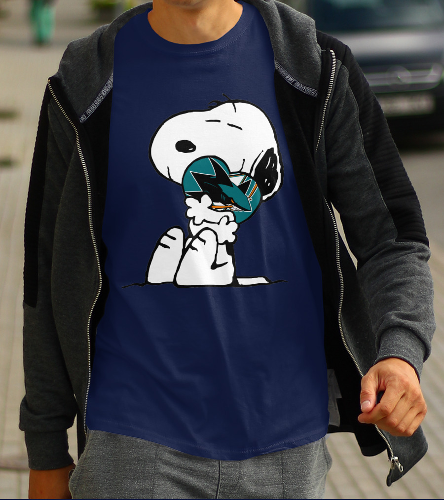 San Jose Sharks Snoopy Hockey Puck T-Shirt