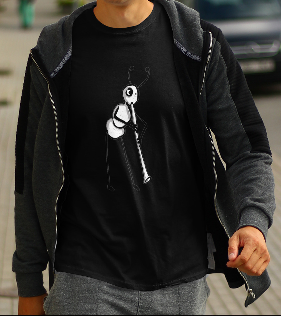 Ant Playing Clarinet 33163 T-Shirt