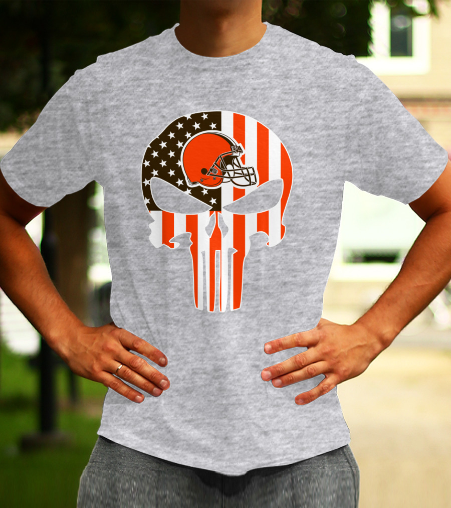 Browns American Flag Skull Helmet T-Shirt