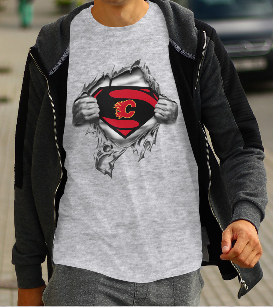 Calgary Flames Superman Logo Burst T-Shirt