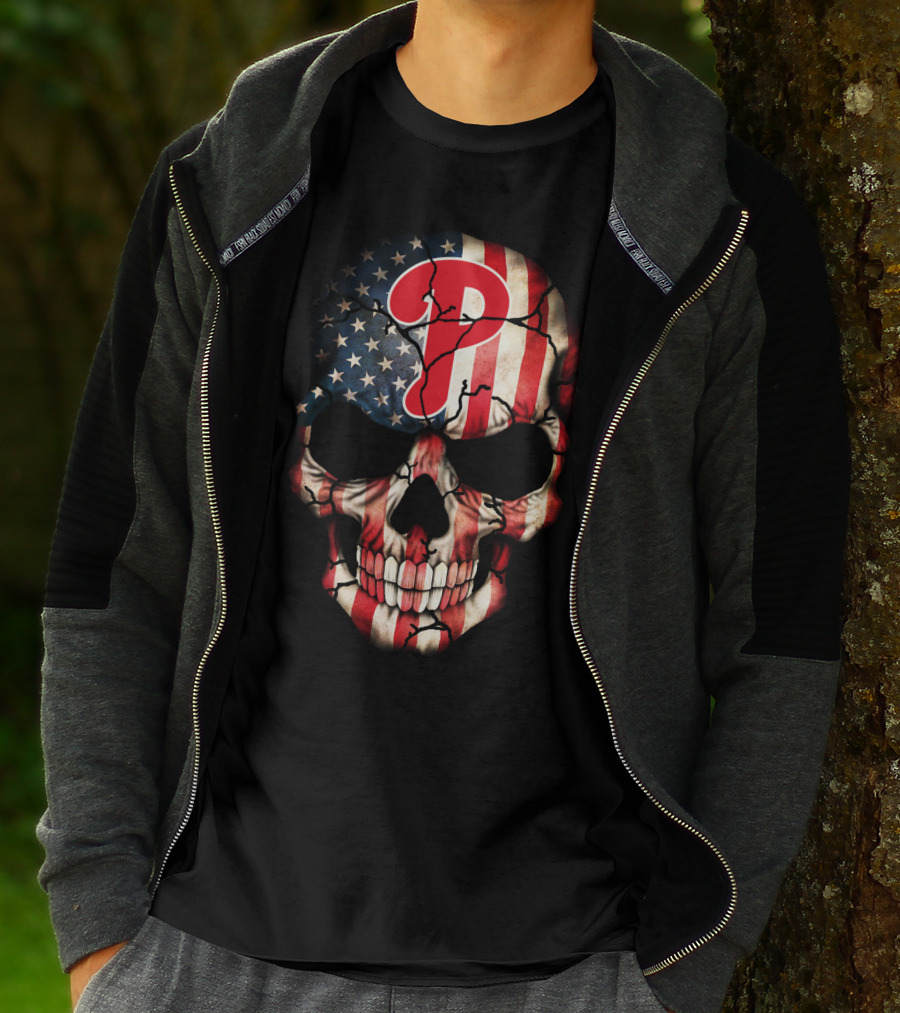 Phillies Skull American Flag Cracked T-Shirt