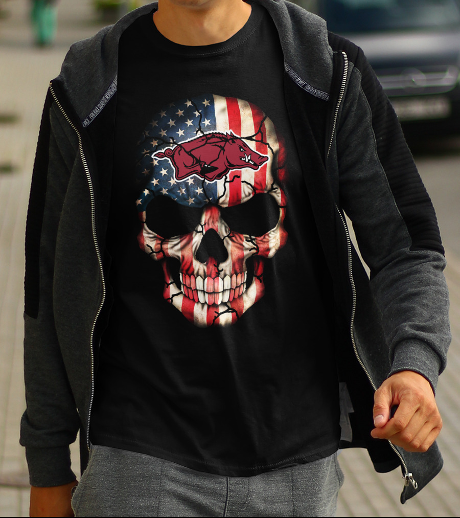 Arkansas Razorbacks American Flag Skull T-Shirt
