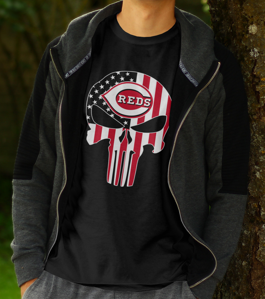Cincinnati Reds American Flag Skull T-Shirt