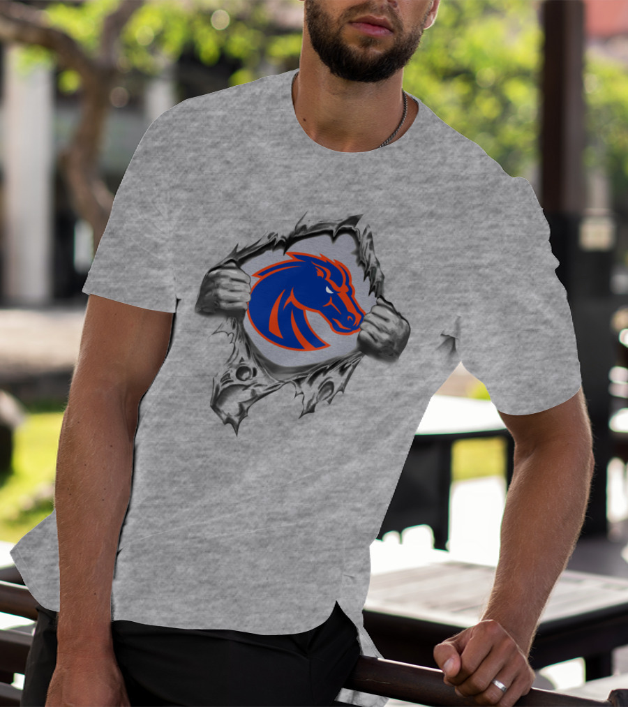 Boise State Broncos Ripped Steel Symbol With Horse Head T-Shirt