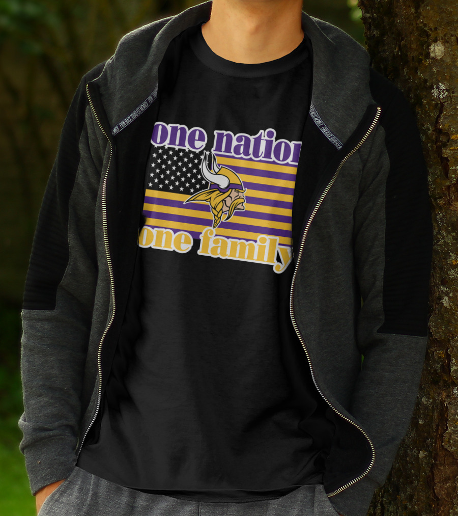 One Nation One Family Minnesota Vikings American Flag T-Shirt