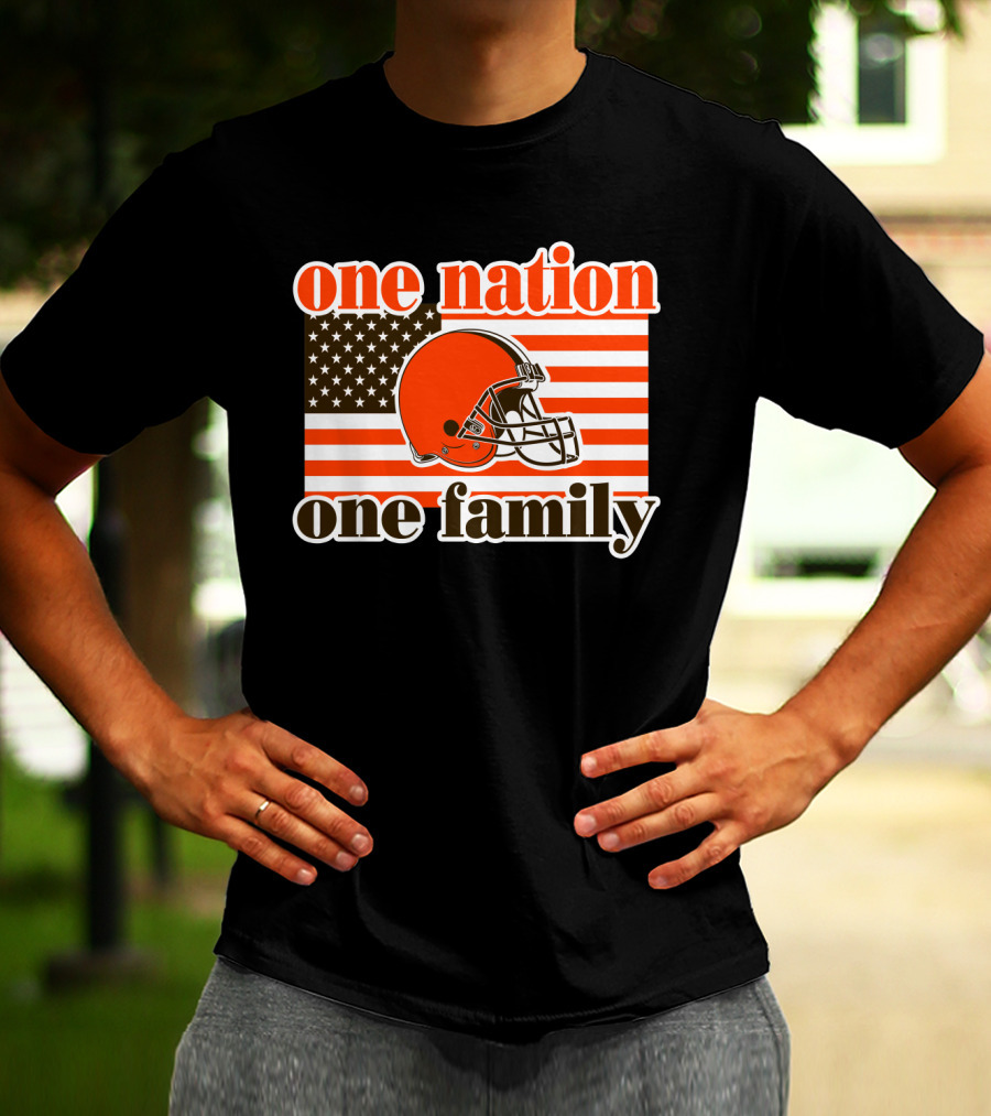 One Nation One Family Cleveland Browns Helmet Flag T-Shirt