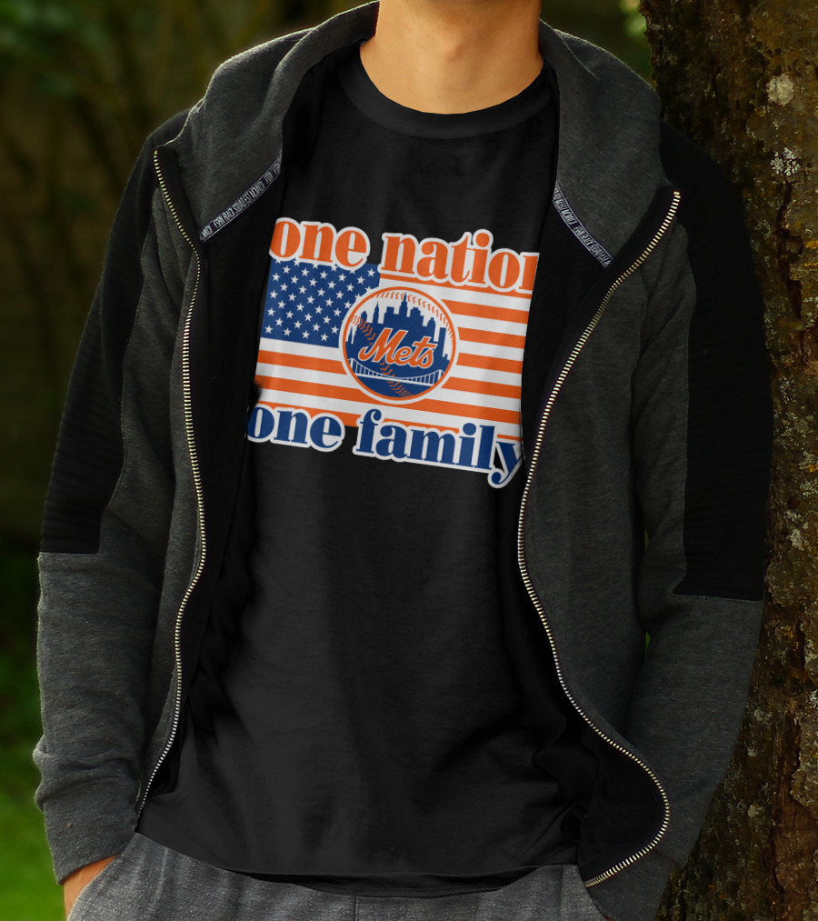 One Nation One Family New York Mets 44 Patriotic American Flag T-Shirt