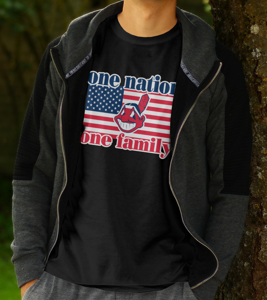 One Nation One Family 54 Cleveland Indians American Flag T-Shirt