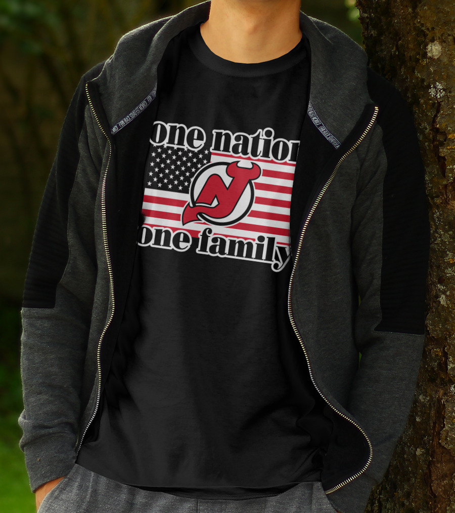 One Nation One Family New Jersey Devils American Flag T-Shirt