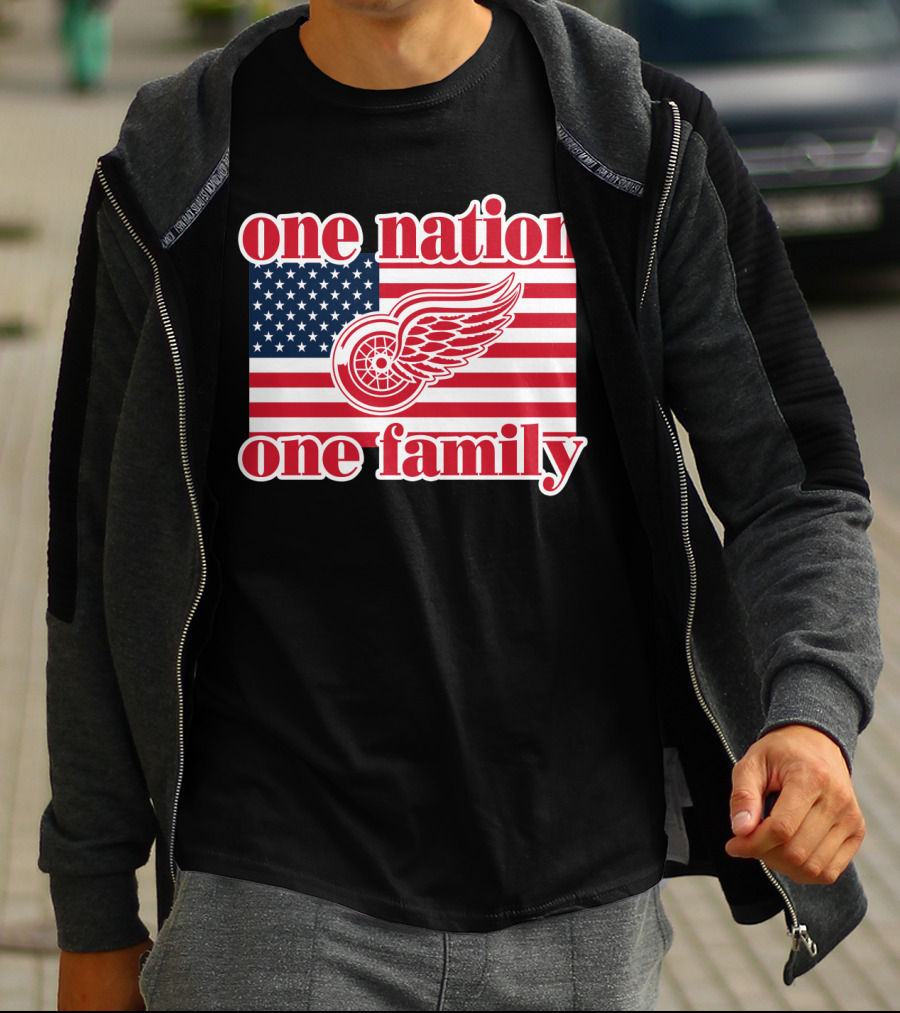 One Nation One Family Detroit Red Wings 105 American Flag T-Shirt