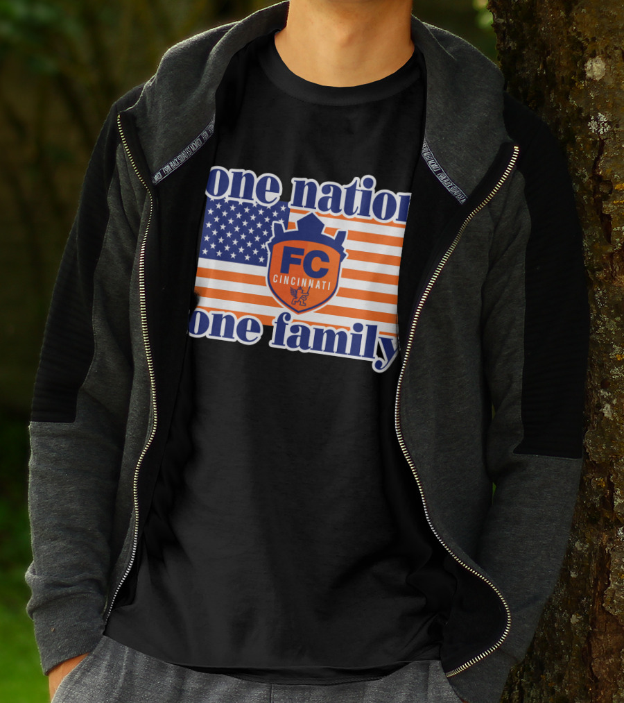 One Nation One Family Fc Cincinnati United States Flag T-Shirt
