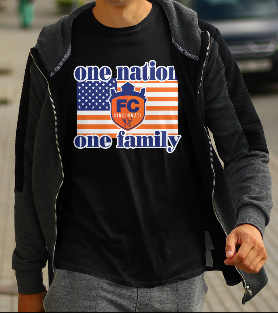 One Nation One Family Fc Cincinnati United States Flag T-Shirt