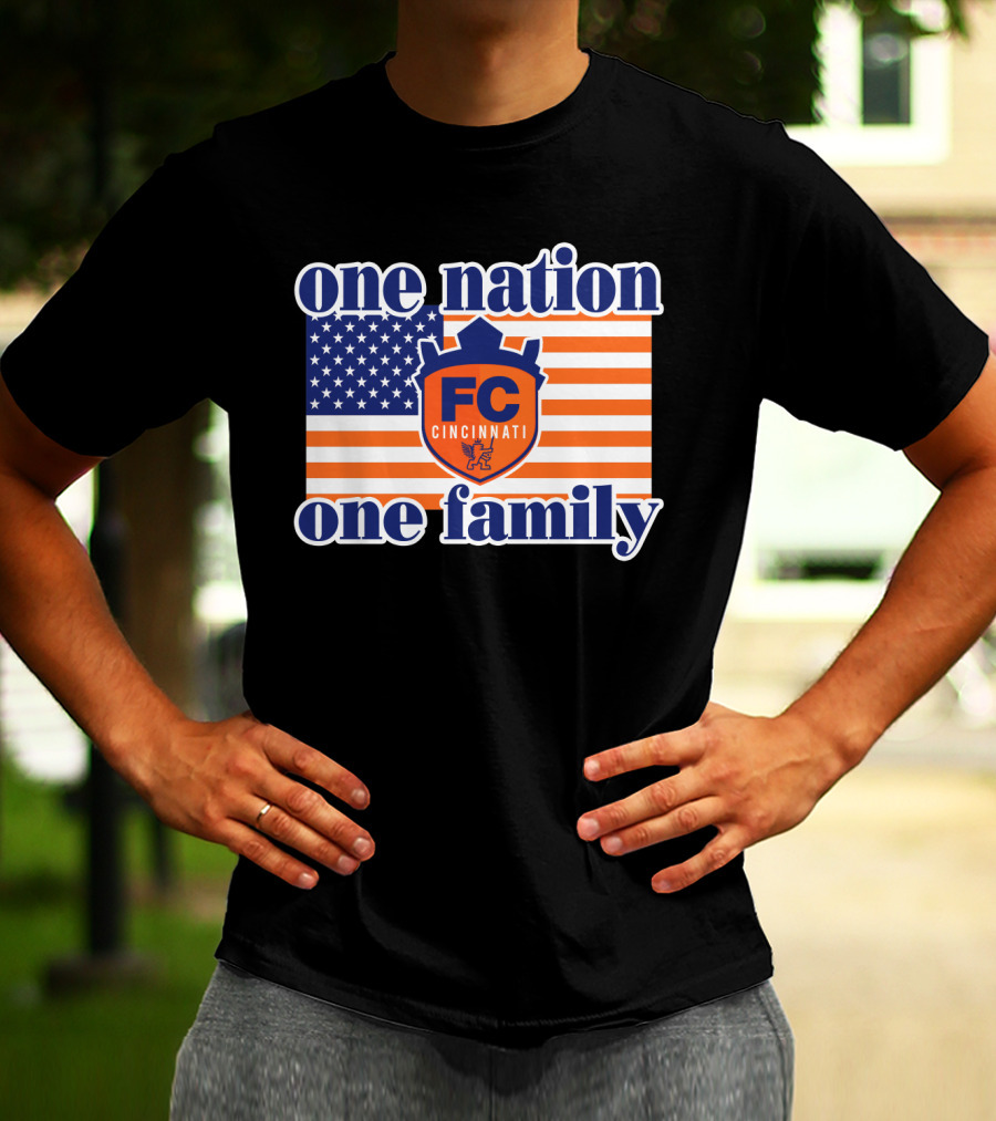 One Nation One Family Fc Cincinnati United States Flag T-Shirt