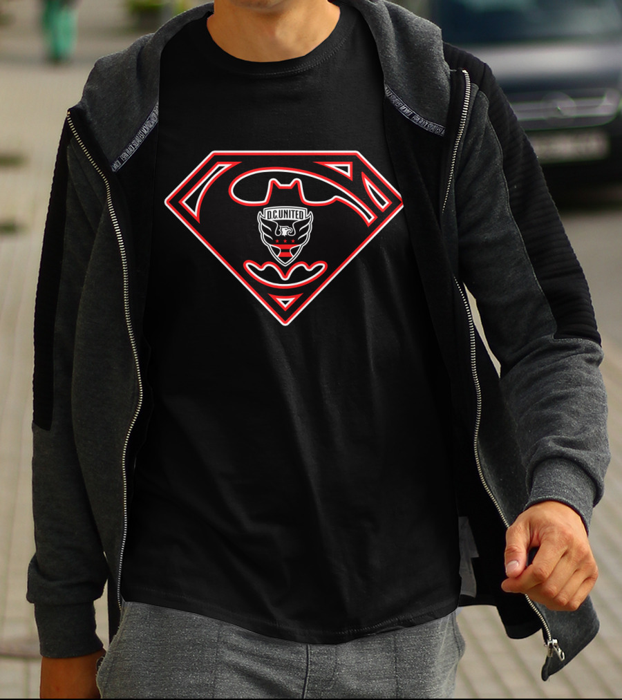 Dc United Superman Logo Badge T-Shirt