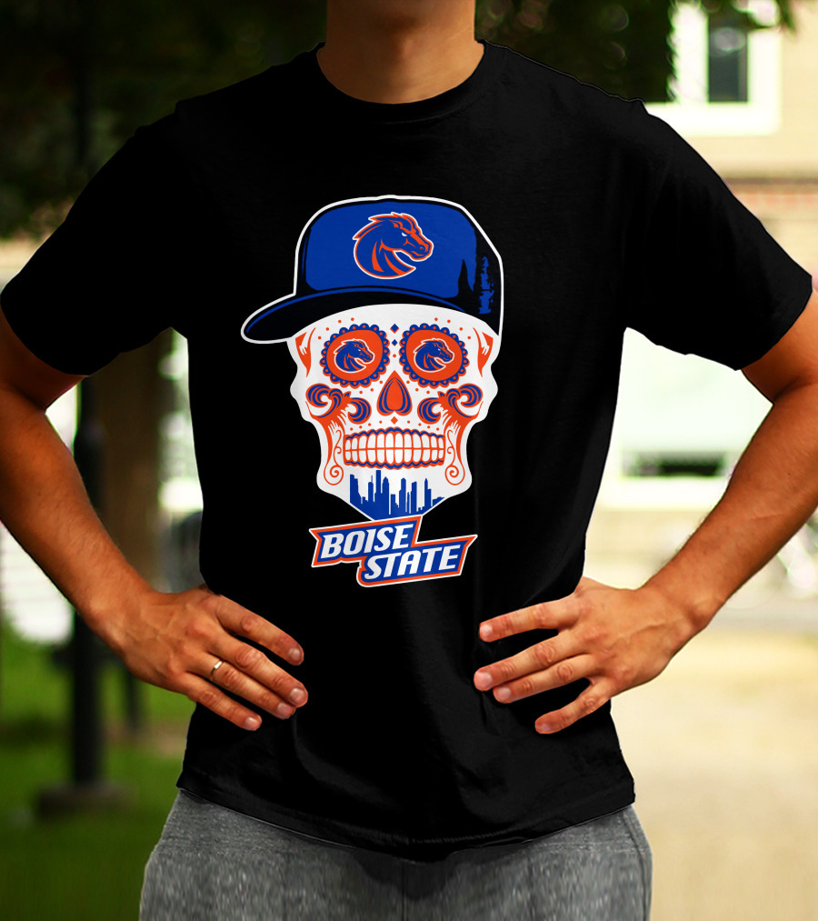Boise State Broncos Skull With Hat And City Skyline T-Shirt