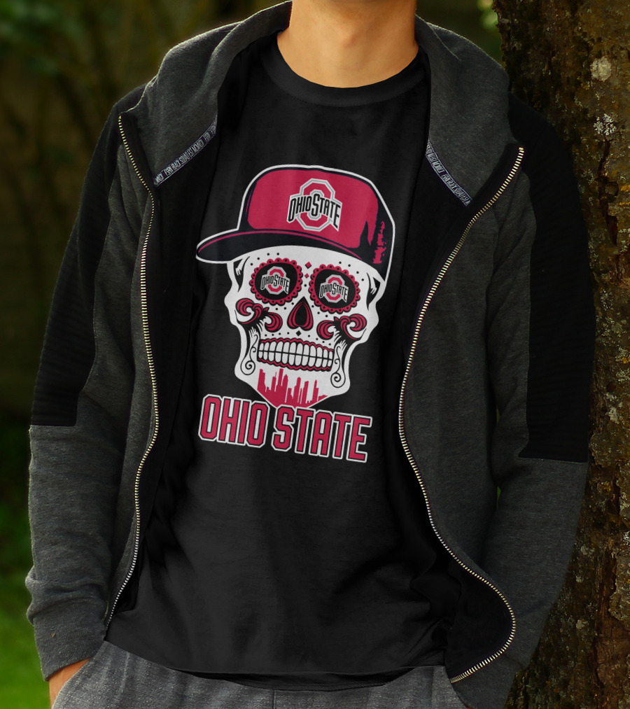 Ohio State Buckeyes Skull With Baseball Cap And Cityscape Elements T-Shirt