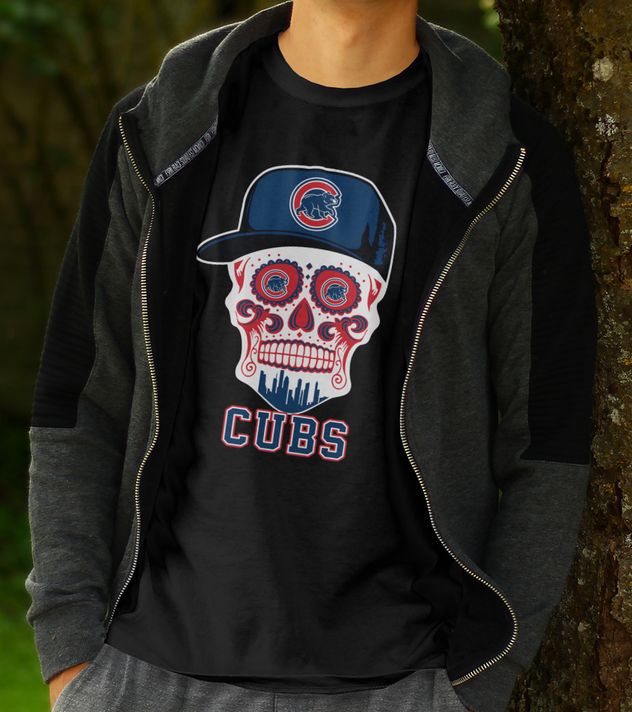 Chicago Cubs Skull Hat Red Blue Skyline T-Shirt