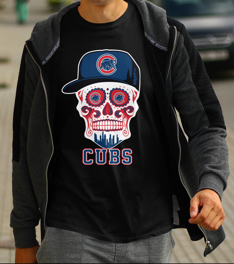 Chicago Cubs Skull Hat Red Blue Skyline T-Shirt