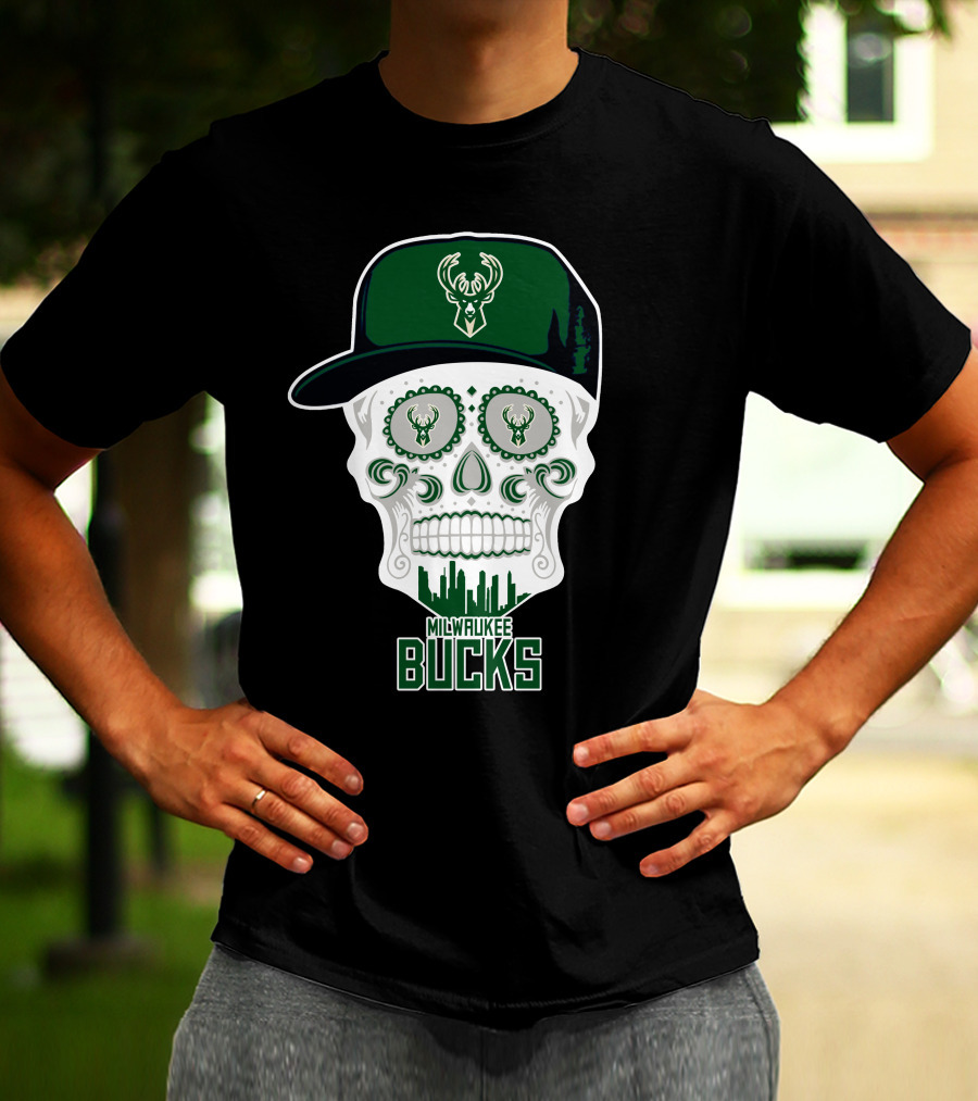 Milwaukee Bucks Skull With Cap And Skyline T-Shirt